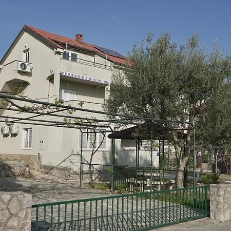 Apartments Bestak 크르크 외부 사진