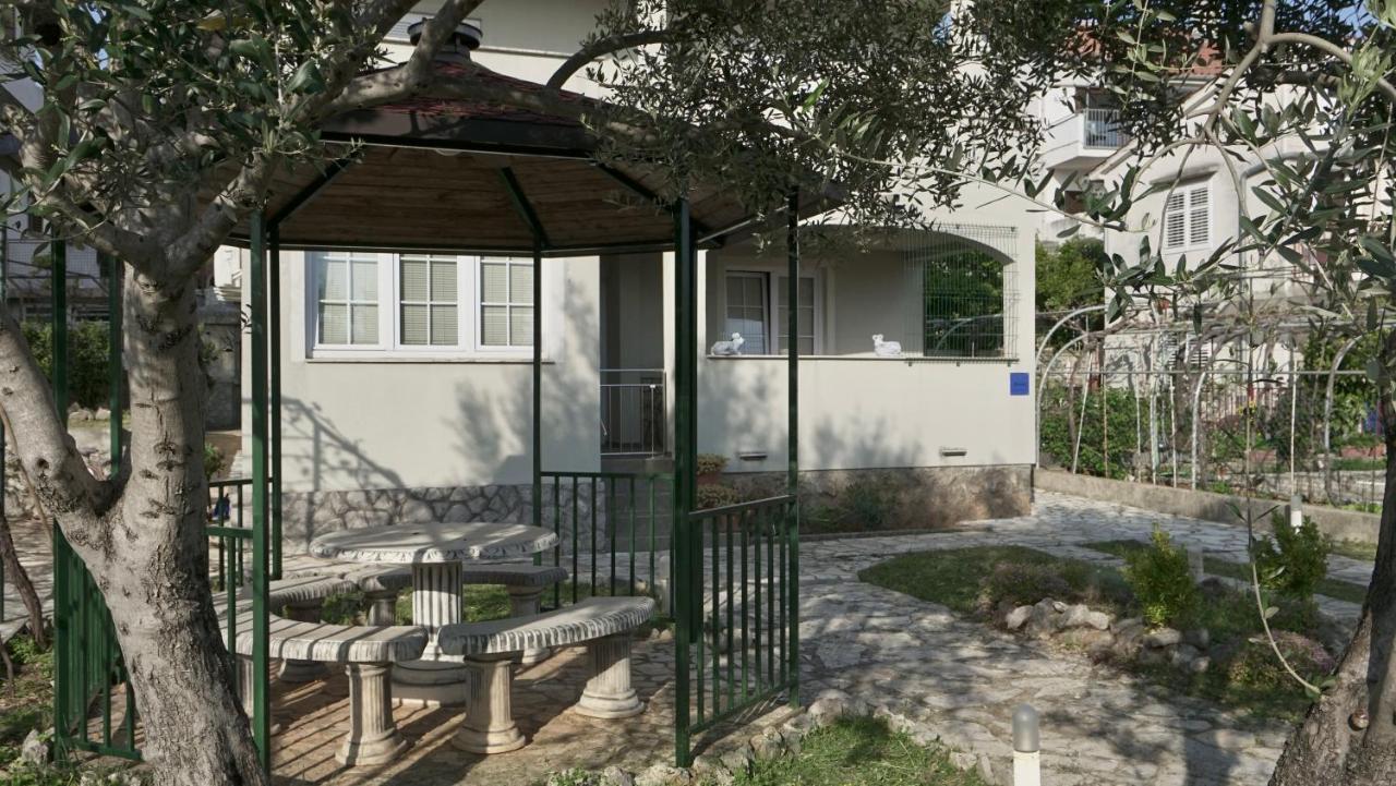 Apartments Bestak 크르크 외부 사진